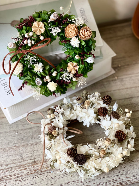 Small Dried Hydrangea Christmas Wreath Making Workshop