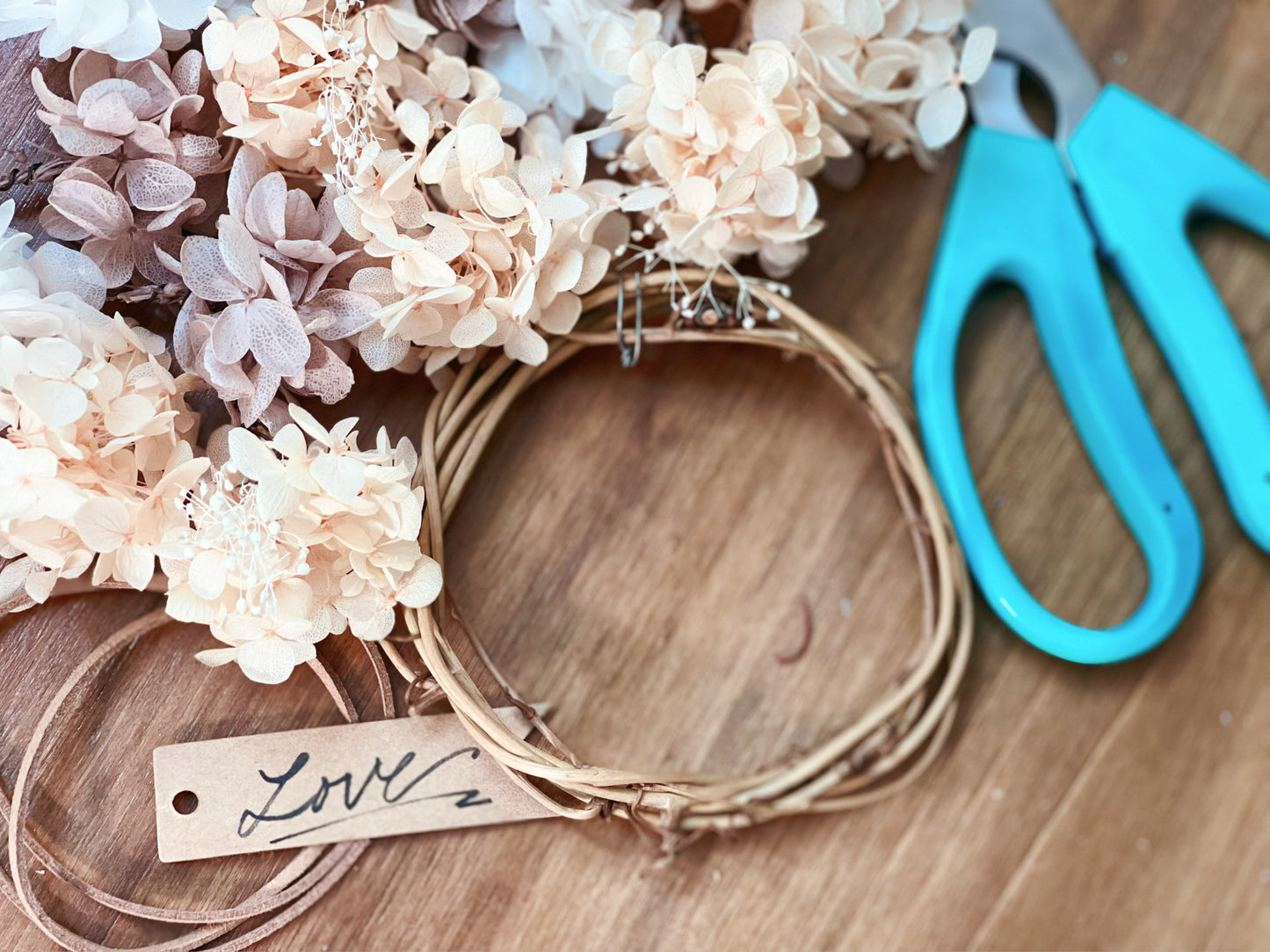 Spring Hydrangea Crafts Workshop