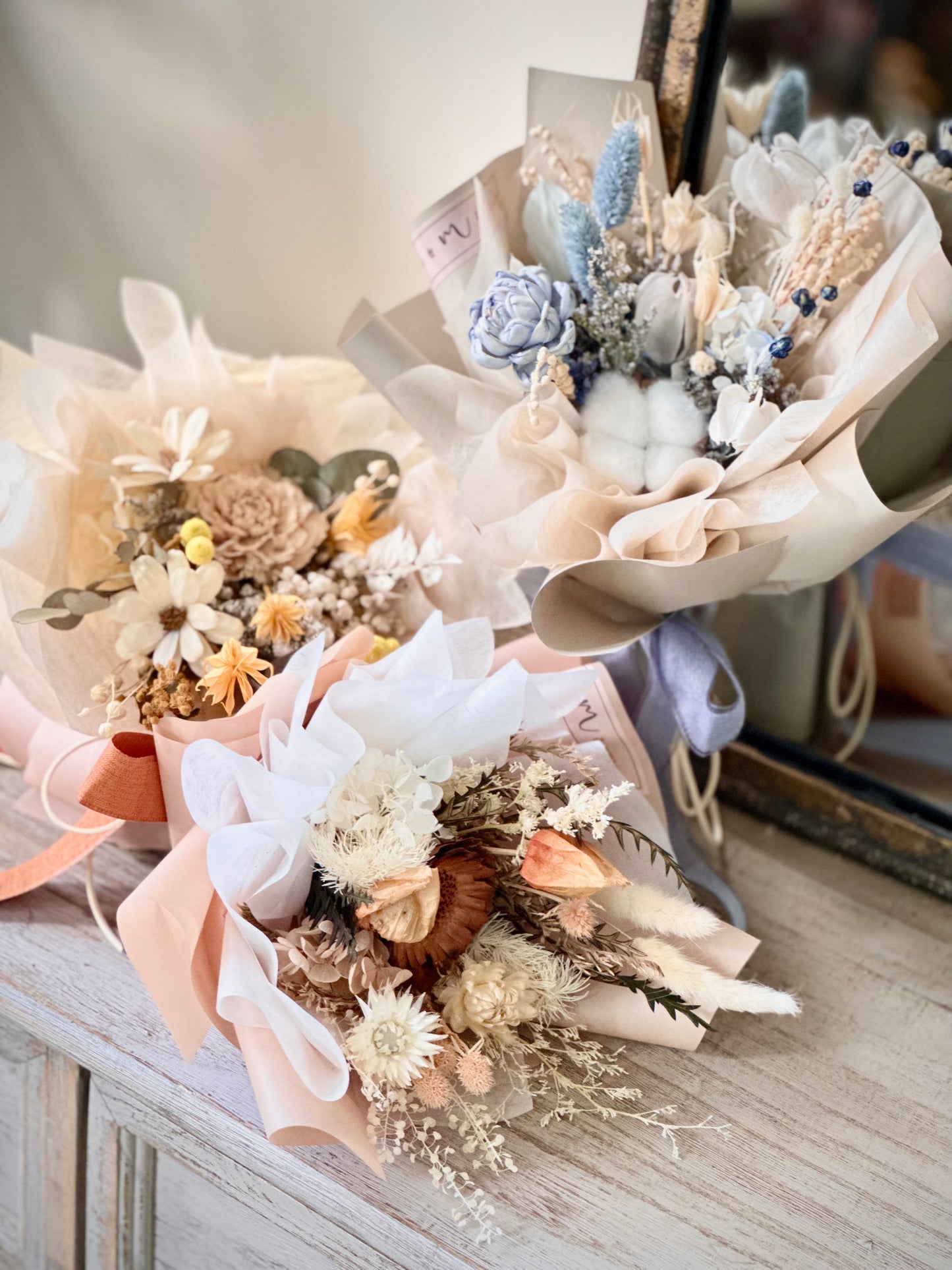 Korean Style Dried Flower Bouquet (S size 15-18cmW)