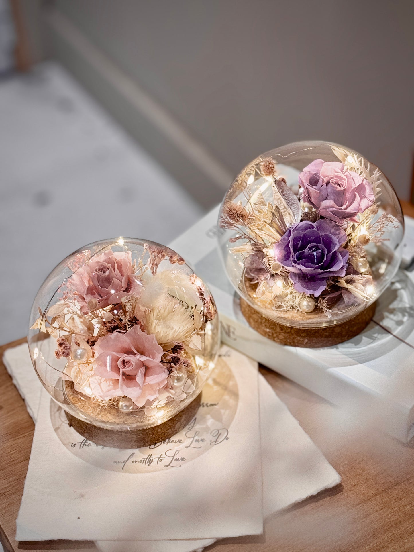 Preserved Flower Crystal Light Ball (12cm diameter)