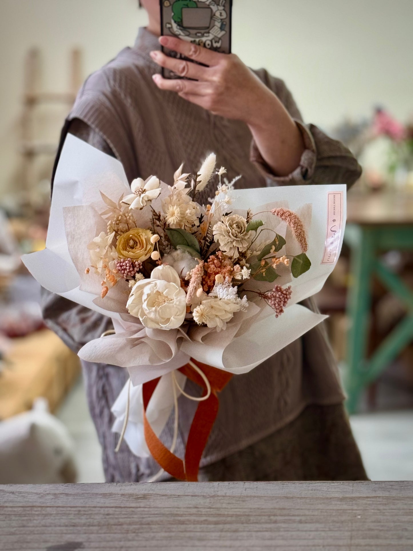 Korean Style Dried Flower Bouquet (M size 20-22cmW)