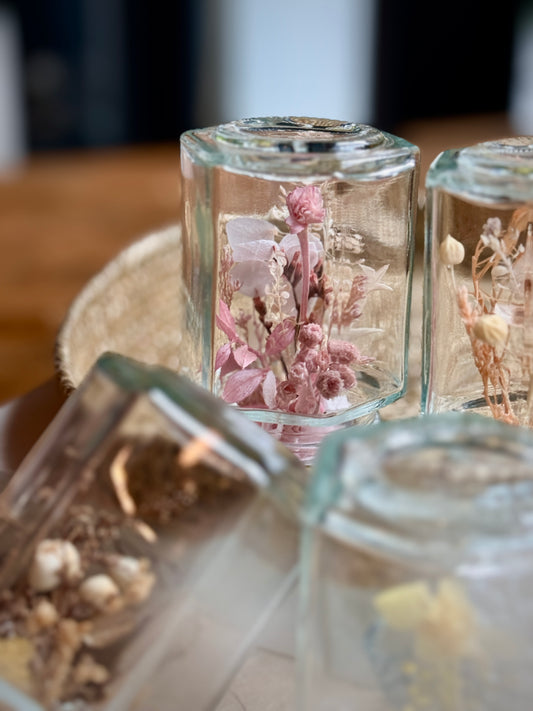 Mini Korean-Style Dried Flower Jar - Wedding Favours