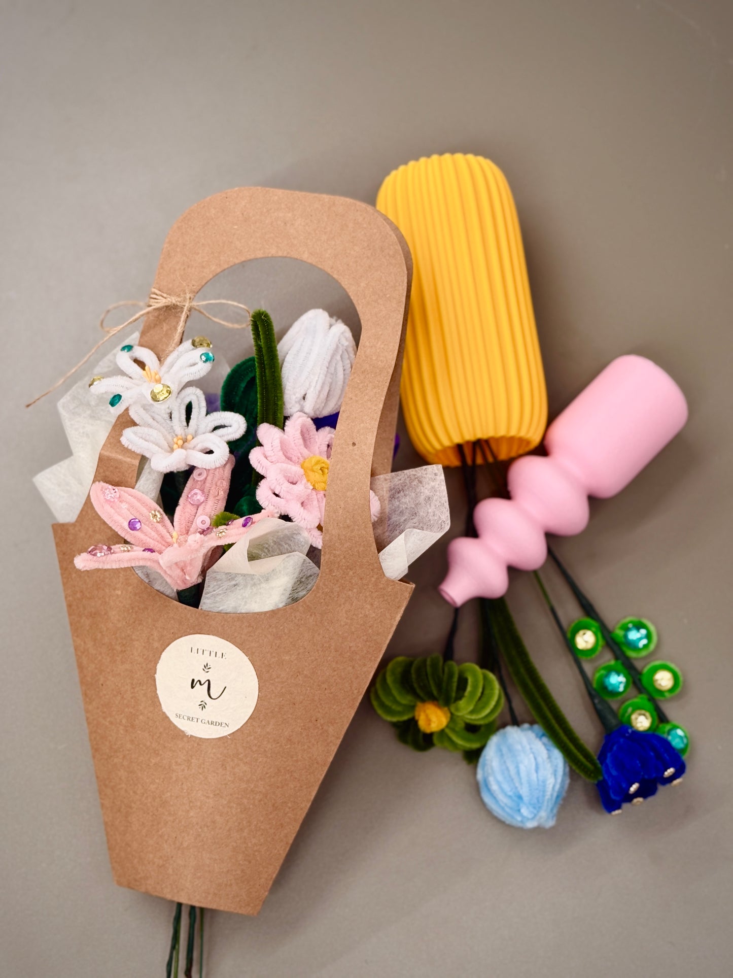 Sparkling Chenille Flower Bouquet Workshop