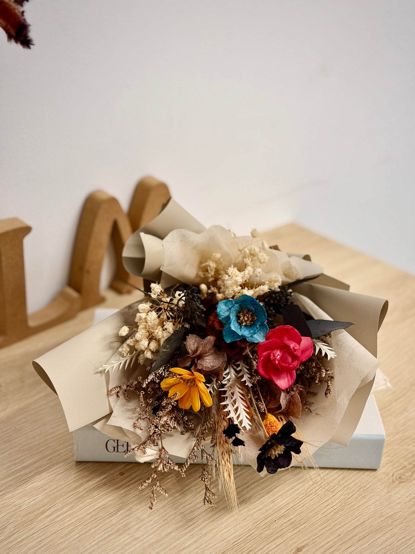 Small Hand Tied Dried Flower Bouquet Making Workshop