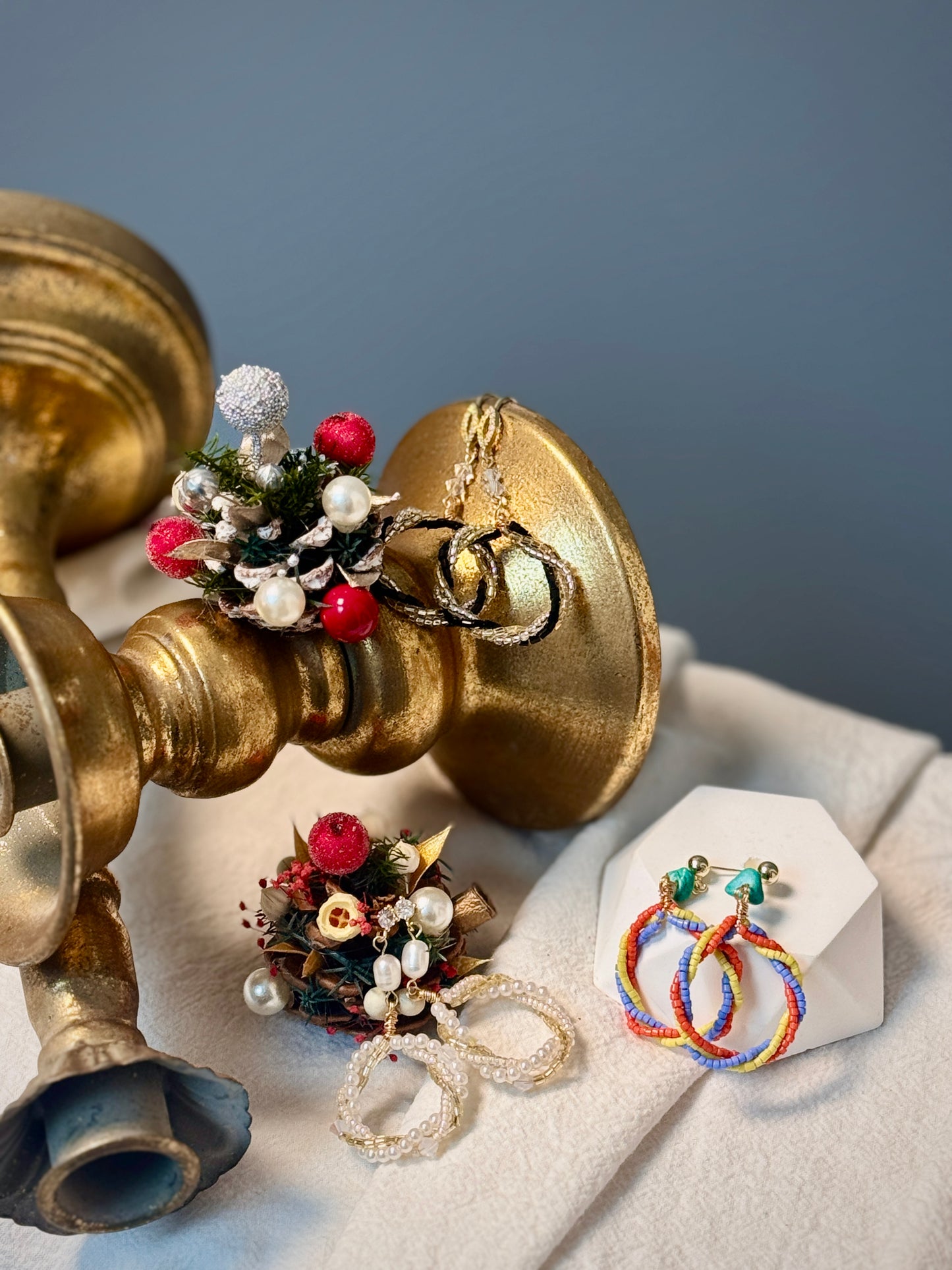 Christmas Handmade Earrings & Pine Cone Ornament Workshop