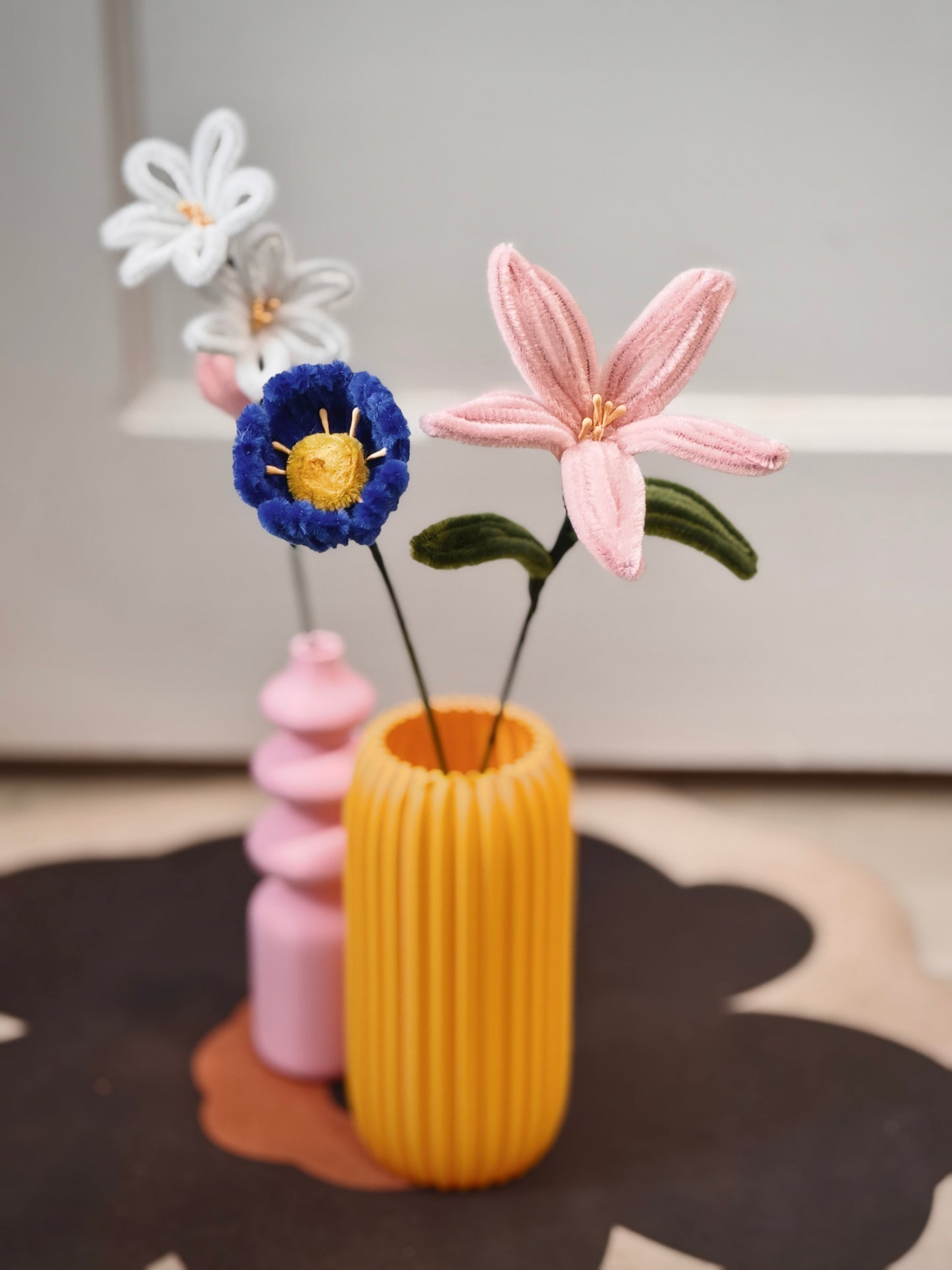 Sparkling Chenille Flower Bouquet Workshop