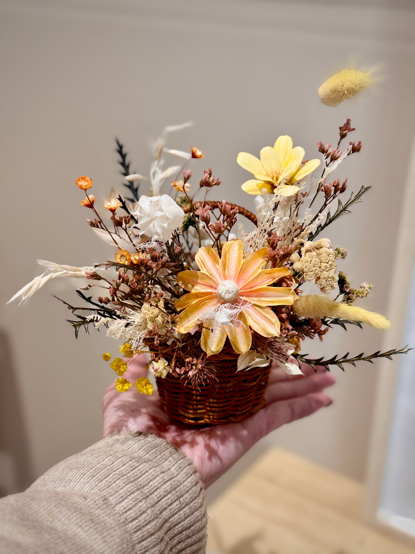 Dried Flower Mini Basket Making Workshop